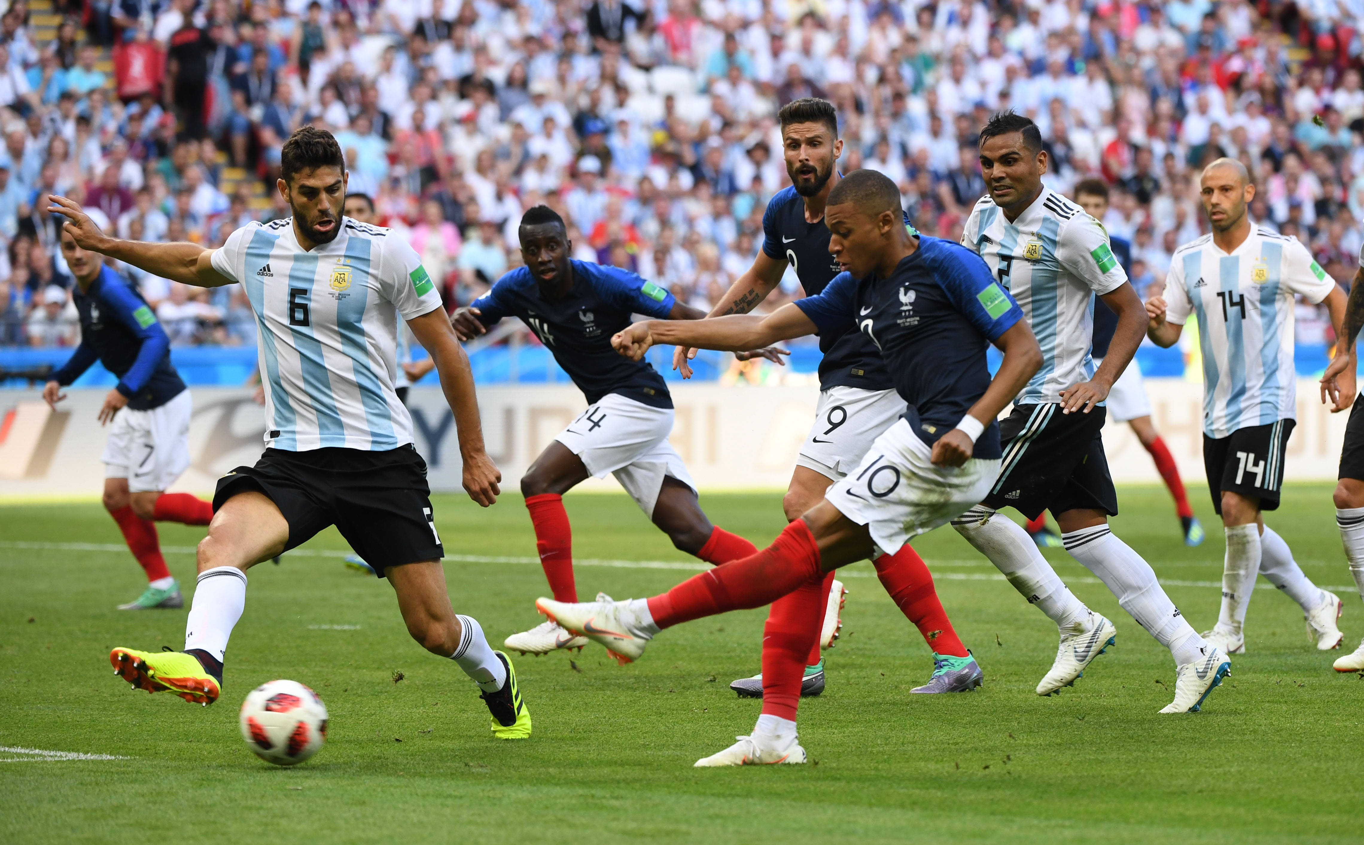 法国和匈牙利首次对决激发热情 法国和匈牙利首次对决激发热情