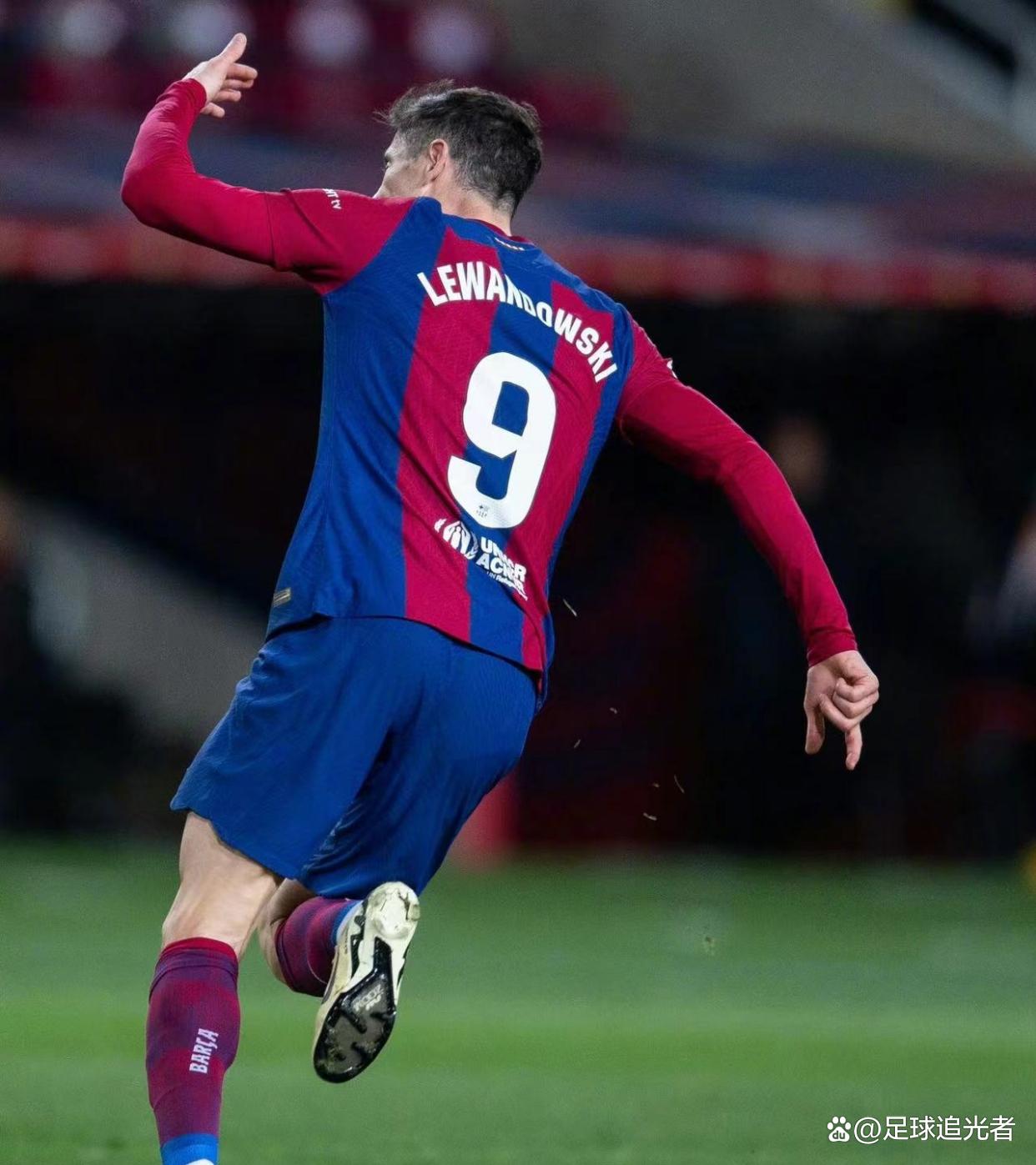 PG电子试玩官网-瓦伦西亚逆转战胜，出线前景一片光明的简单介绍