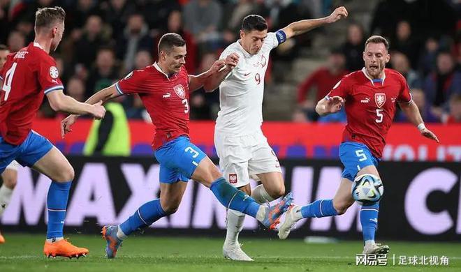 俄罗斯迎战斯洛文尼亚,备战欧预赛 俄罗斯迎战斯洛文尼亚,备战欧预赛