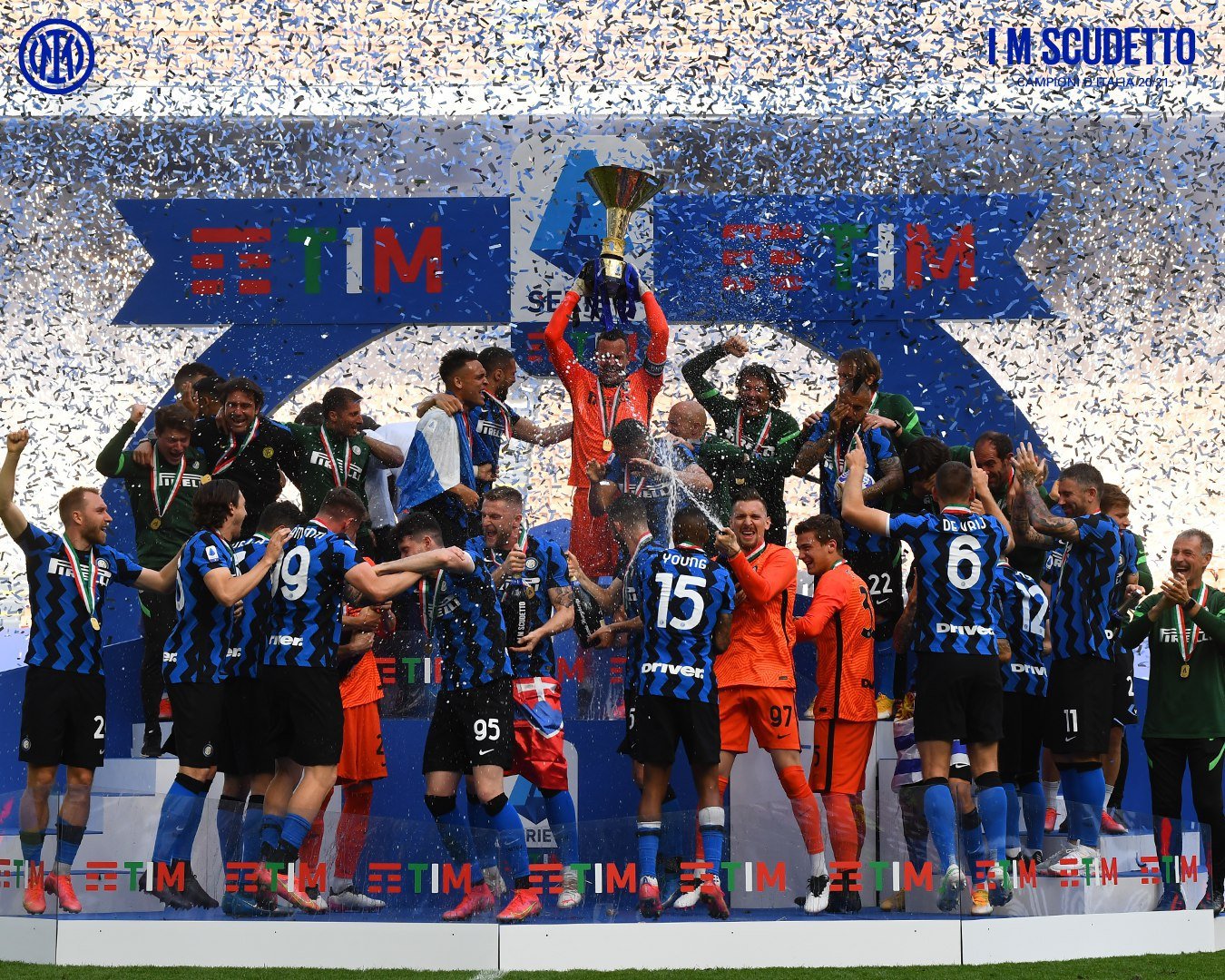 包含乌迪内斯主场大胜，提升积分排名的词条