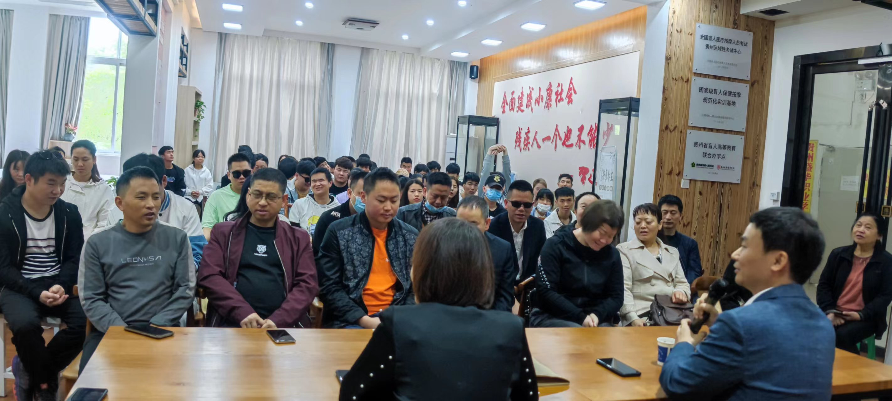 包含贵州队力挫对手,疲于况顾掌握胜利的词条 包含贵州队力挫对手,疲于况顾掌握胜利的词条