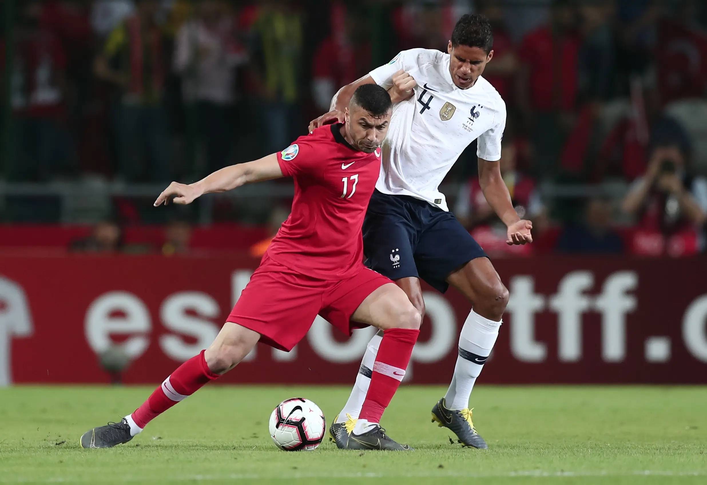 挪威队遭遇斯洛伐克反击,欧洲杯预赛前景蒙尘 挪威队遭遇斯洛伐克反击,欧洲杯预赛前景蒙尘