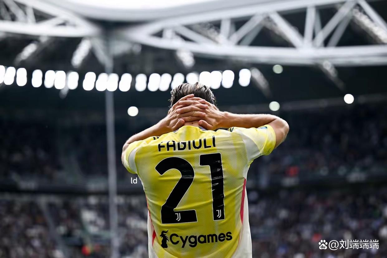 尤文连胜绿茵场,意甲夺冠梦想愈发接近!的简单介绍 尤文连胜绿茵场,意甲夺冠梦想愈发接近!的简单介绍