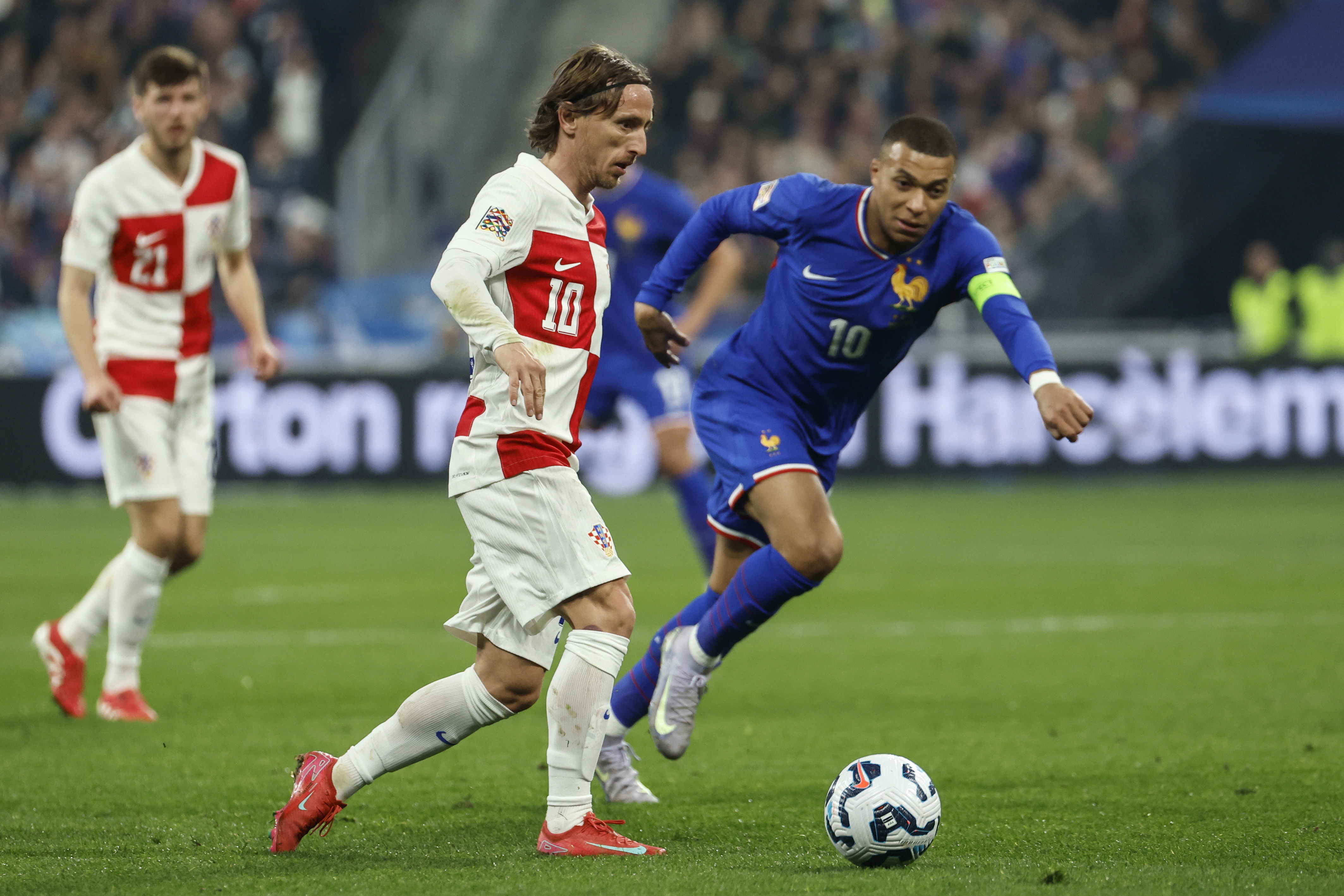 PG中国官网-脱颖而出！欧国联赛劲爆赛况