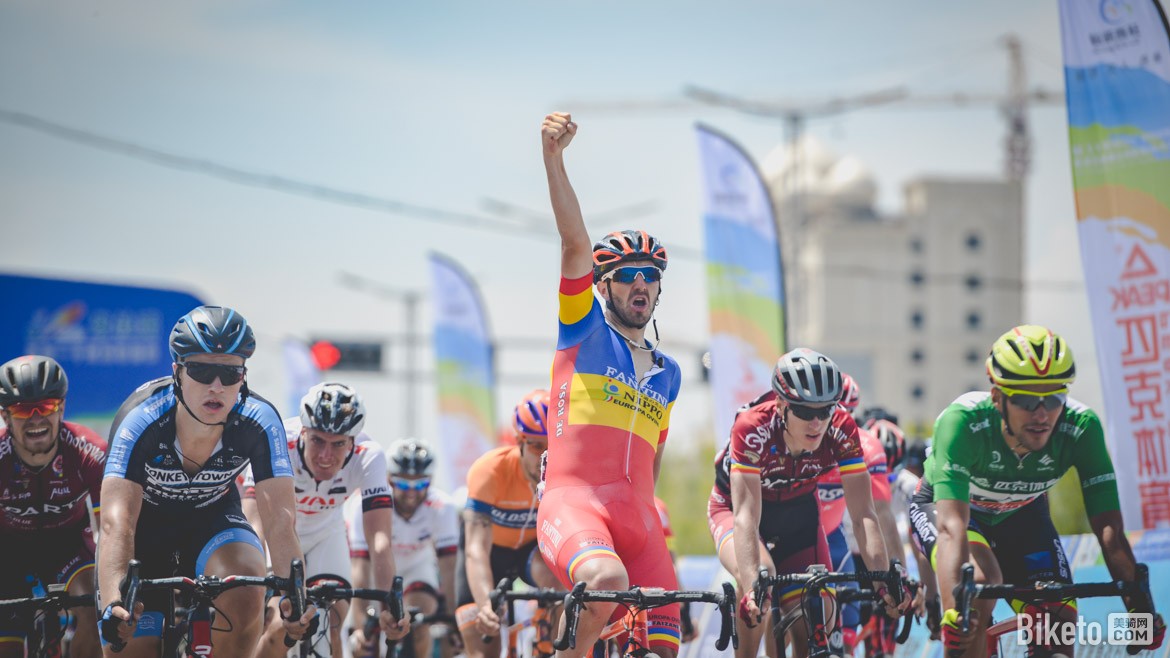 关于罗马尼亚自行车运动员夺冠,速度惊人的信息 关于罗马尼亚自行车运动员夺冠,速度惊人的信息