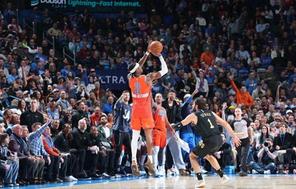 火箭主场胜国王,赛季至今首次取得三连胜 火箭主场胜国王,赛季至今首次取得三连胜