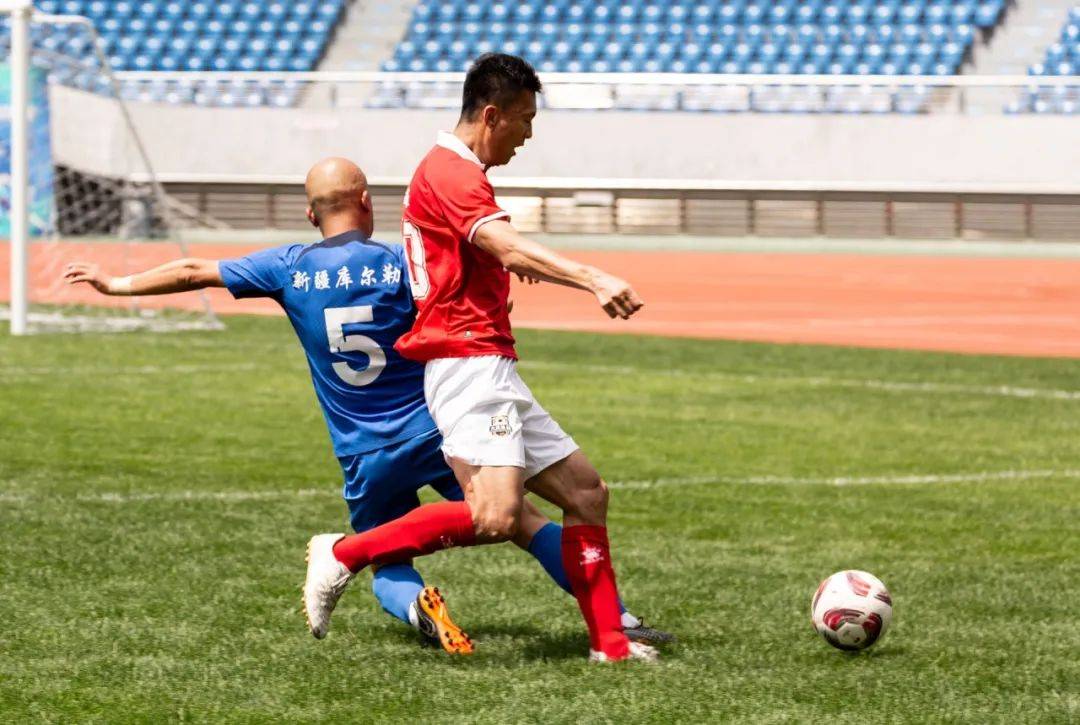 赛事紧张刺激足球比赛收官! 赛事紧张刺激足球比赛收官!