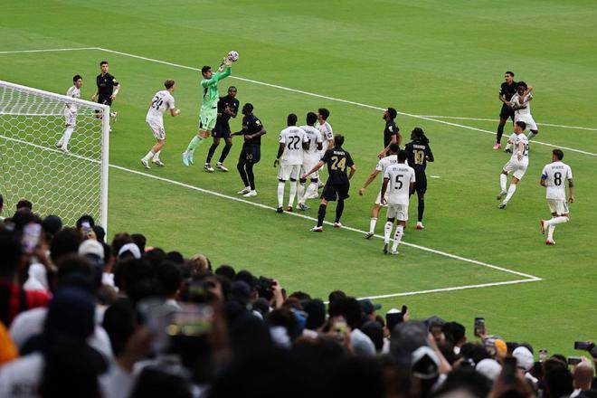 包含柏林赫塔主场不敌多特蒙德,遭遇失利的词条 包含柏林赫塔主场不敌多特蒙德,遭遇失利的词条