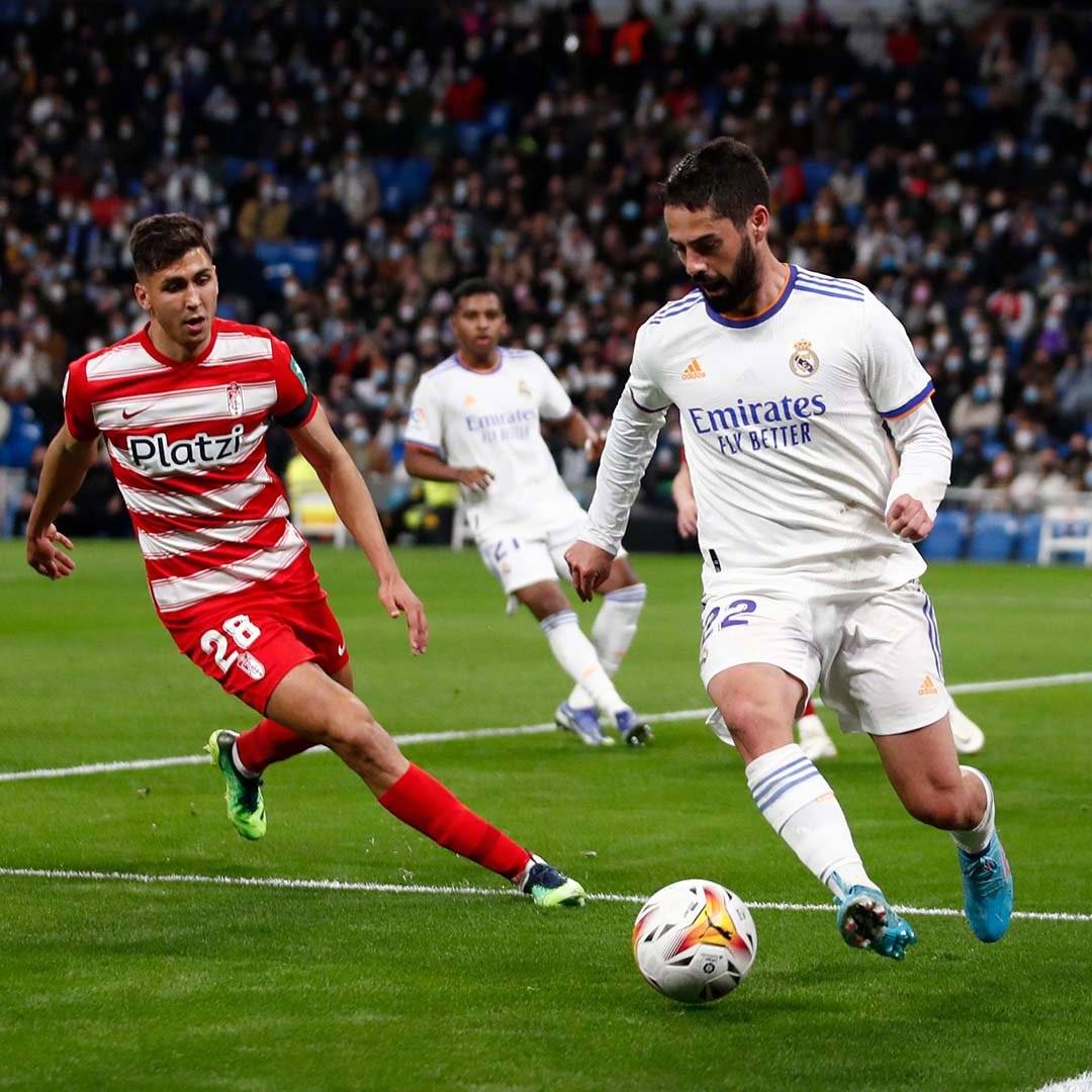 PG Soft Gaming-关于瓦伦西亚击败格兰纳达，夺回领跑积分榜位置的信息