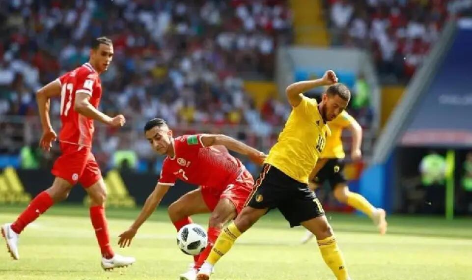 荷甲领头羊遭遇连败，前景堪忧难言乐观的简单介绍