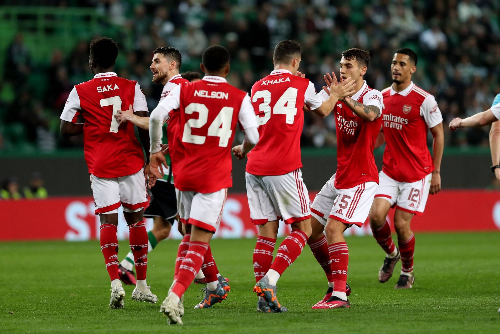 包含阿森纳主场大胜，西汉姆联惨败收场的词条