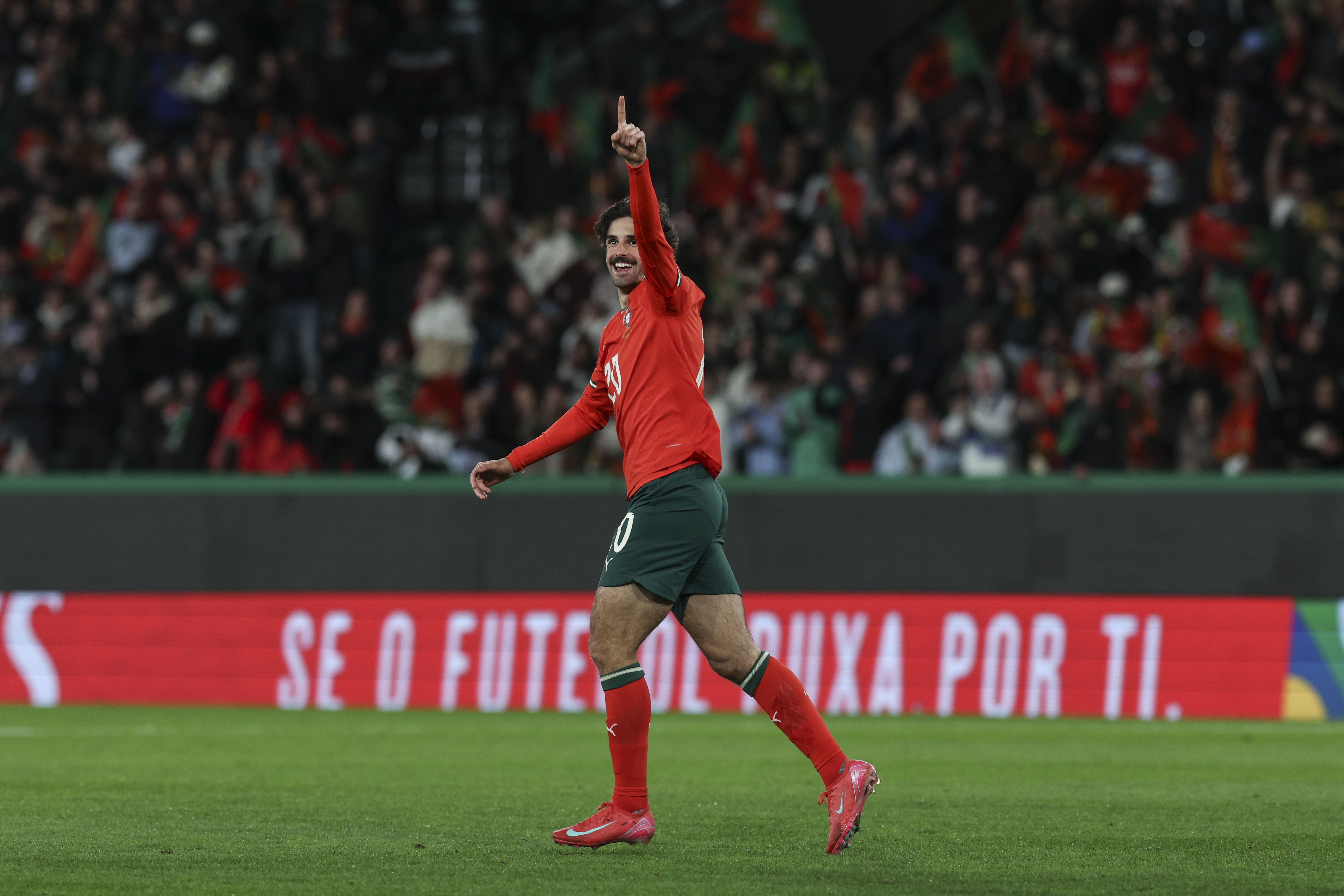 洪都拉斯击败波拉那,晋级欧国联半决赛的简单介绍 洪都拉斯击败波拉那,晋级欧国联半决赛的简单介绍