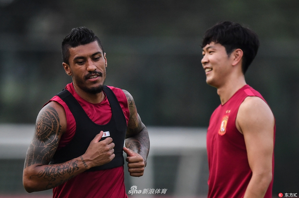 恒大球员状态回升,备战重要比赛 恒大球员状态回升,备战重要比赛