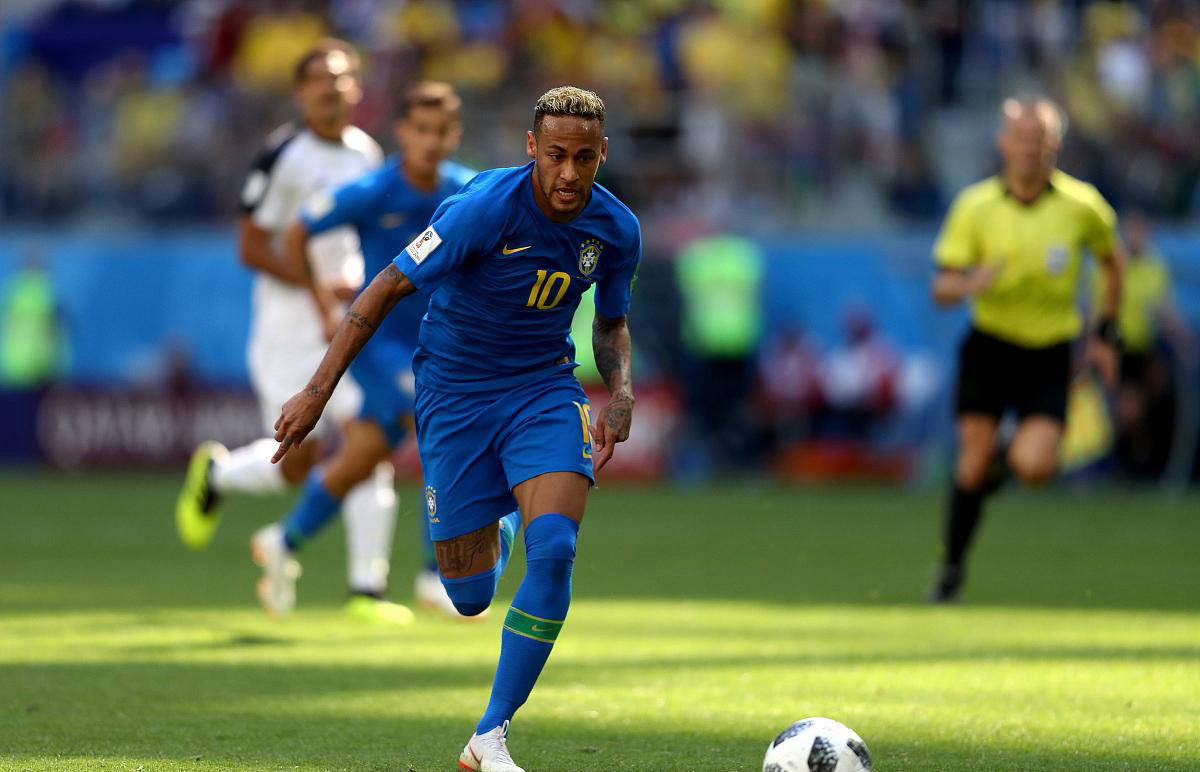 拉齐奥客场对阵那不勒斯,实力悬殊 拉齐奥客场对阵那不勒斯,实力悬殊