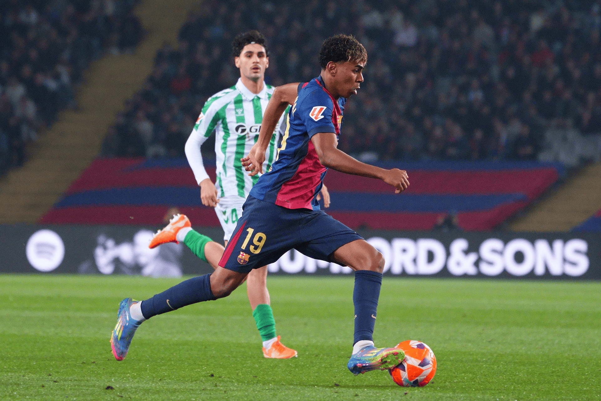 西班牙豪门球队换帅,新教练上任前景未卜 西班牙豪门球队换帅,新教练上任前景未卜