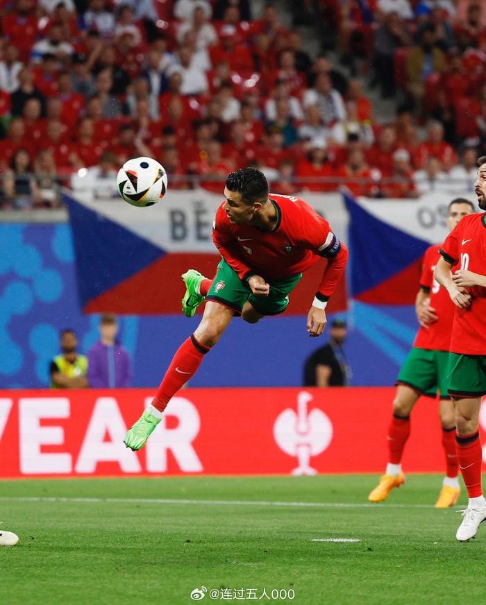 欧洲国家杯比赛中一位新星异军突起 欧洲国家杯比赛中一位新星异军突起