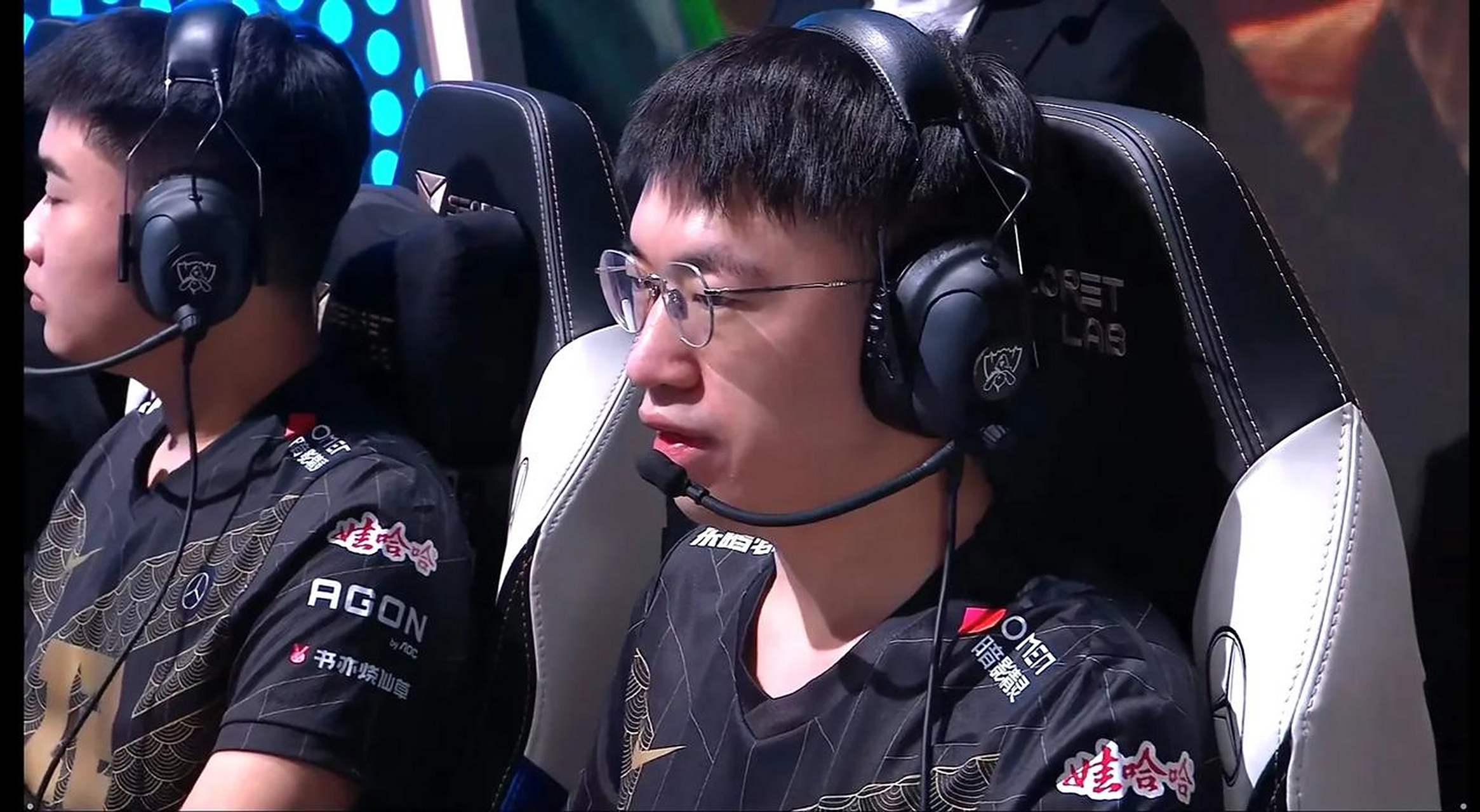 PG电子试玩官网-RNG血洗EG，Deft操刀奇招英雄翻盘峡谷大战四强赛，锁定晋级资格