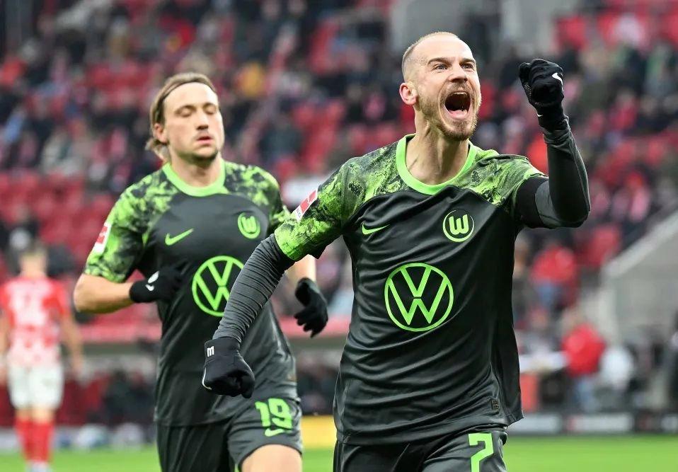 沃尔夫斯堡欲签下德甲中场,强化中场实力的简单介绍 沃尔夫斯堡欲签下德甲中场,强化中场实力的简单介绍