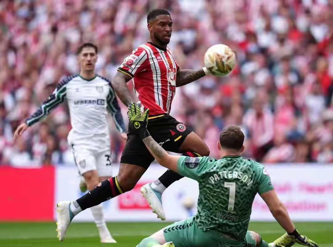 热刺客场逆转谢菲联,继续保持领先 热刺客场逆转谢菲联,继续保持领先