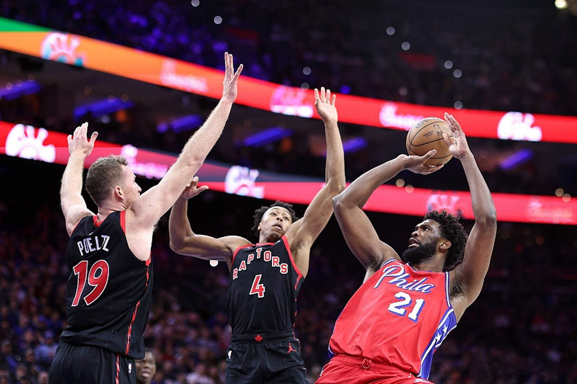 猛龙队全线崩溃,季后赛惨淘汰 猛龙队全线崩溃,季后赛惨淘汰