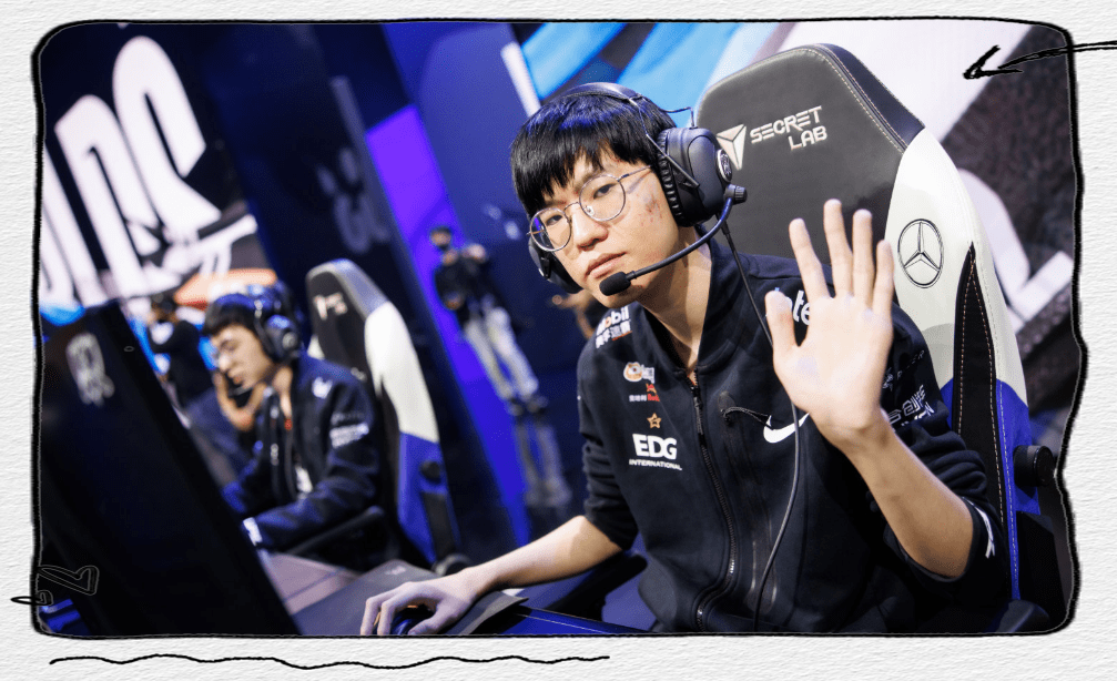 FNC险胜MAD,Ming关键团战开团秒人强强对话全球总决赛,留下经典瞬间 FNC险胜MAD,Ming关键团战开团秒人强强对话全球总决赛,留下经典瞬间