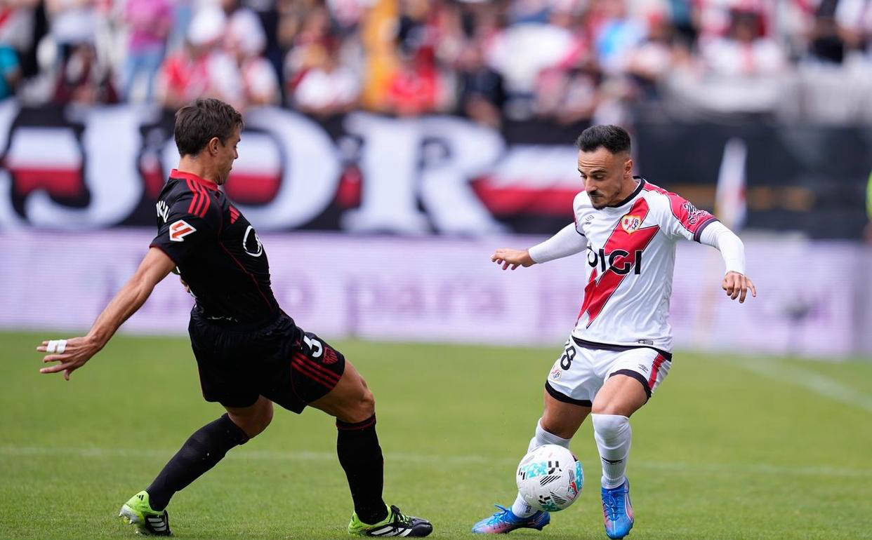 塞维利亚客场惊险获胜,逆转对手 塞维利亚客场惊险获胜,逆转对手