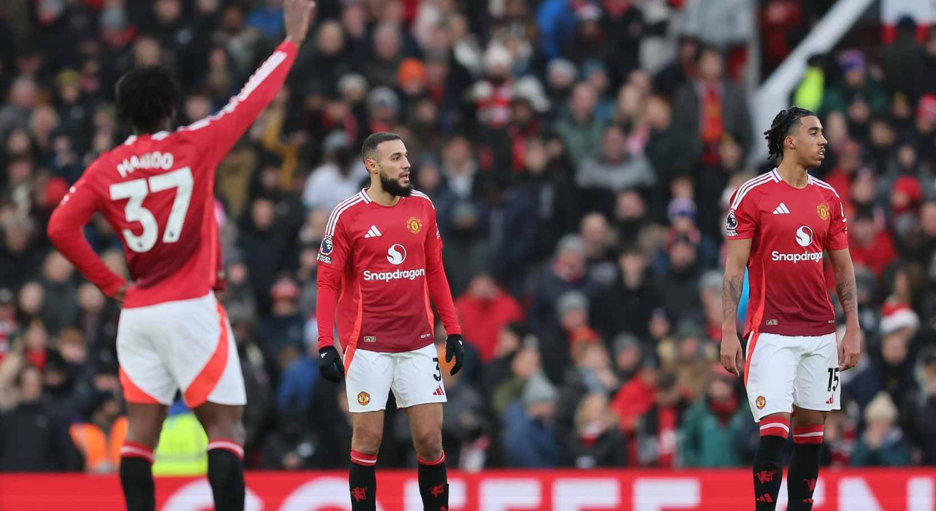 豪门球队连续不胜,惨淡成绩引发球迷愤怒 豪门球队连续不胜,惨淡成绩引发球迷愤怒